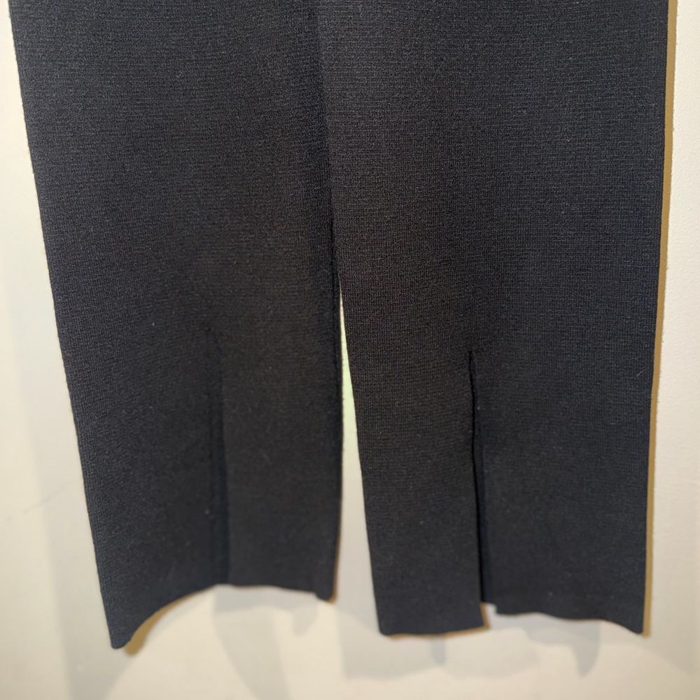 🖤 ZARA Black Leg Pants – Sophisticated Chic - Picture 3 of 4